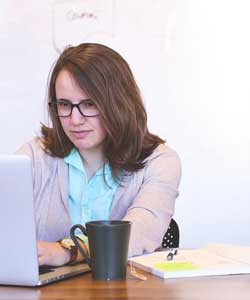 无限循环呼叫电话软件